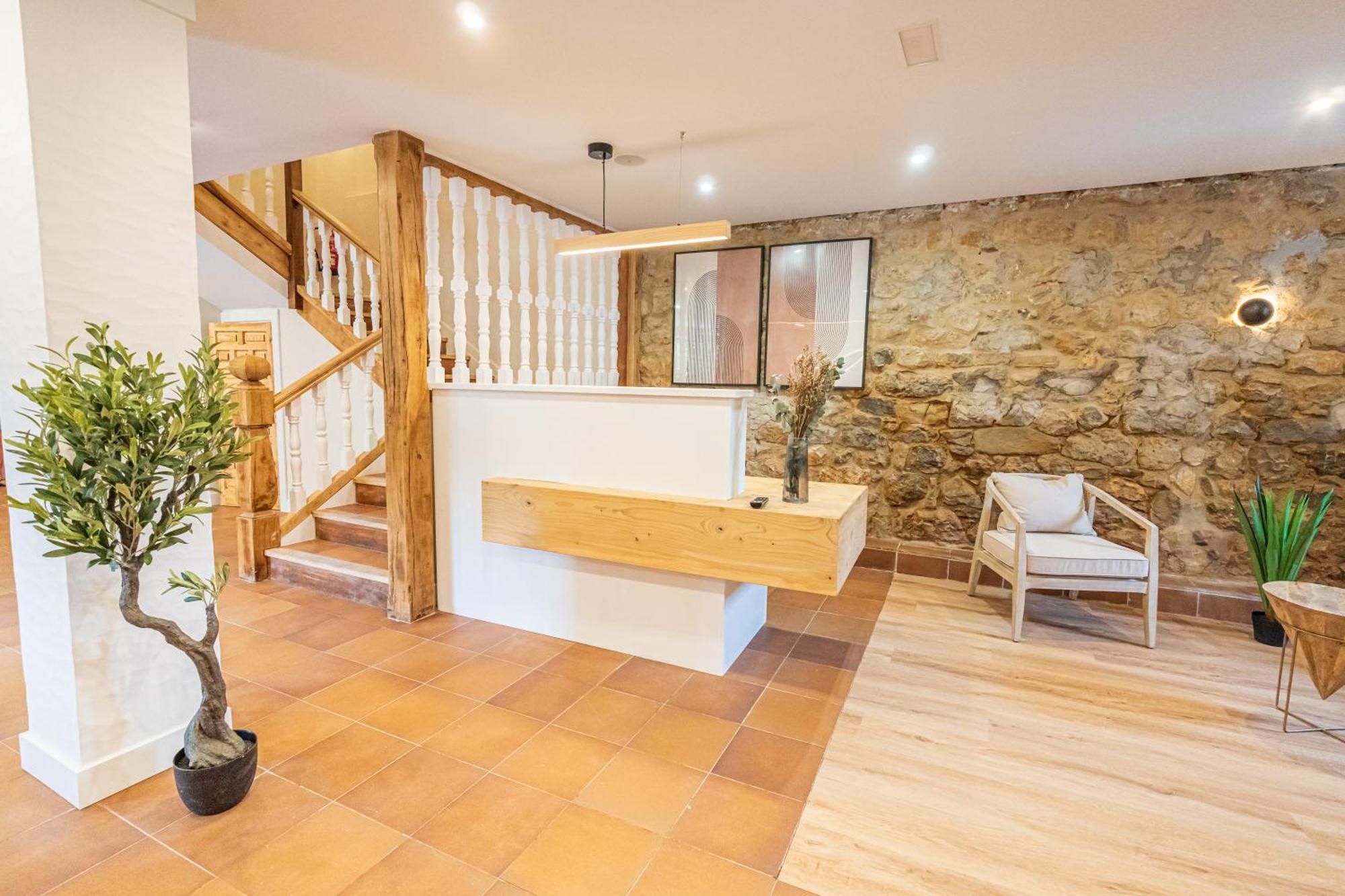 Hotel R Santillana ซันติยานาเดลมาร์ ภายนอก รูปภาพ