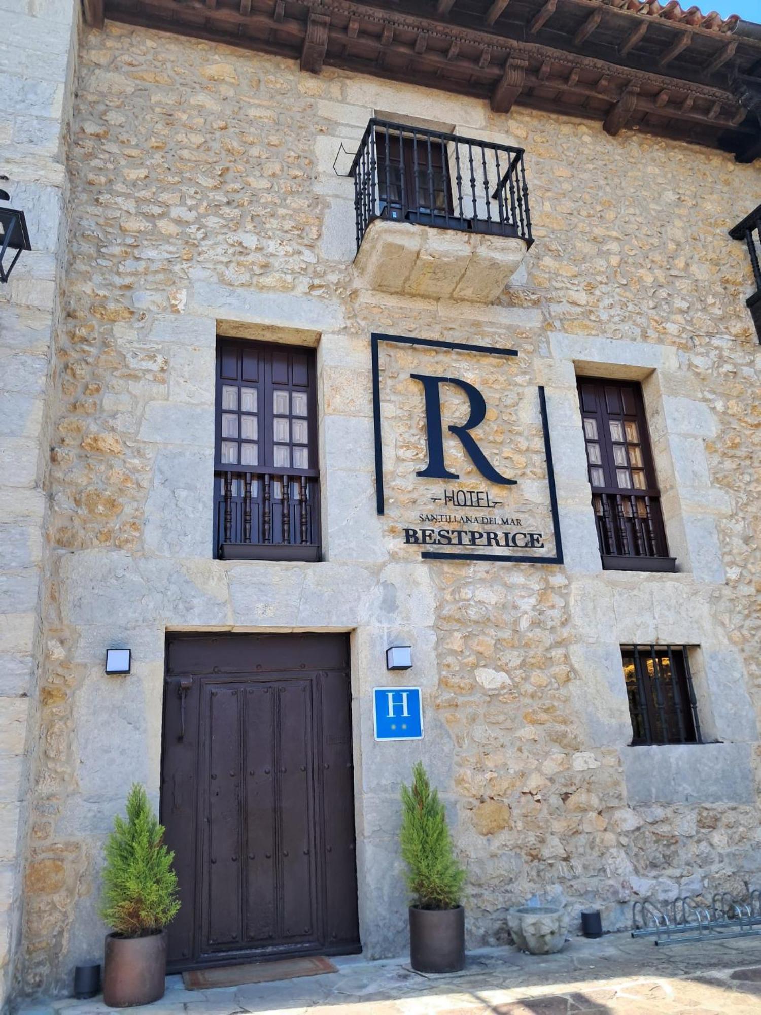Hotel R Santillana ซันติยานาเดลมาร์ ภายนอก รูปภาพ