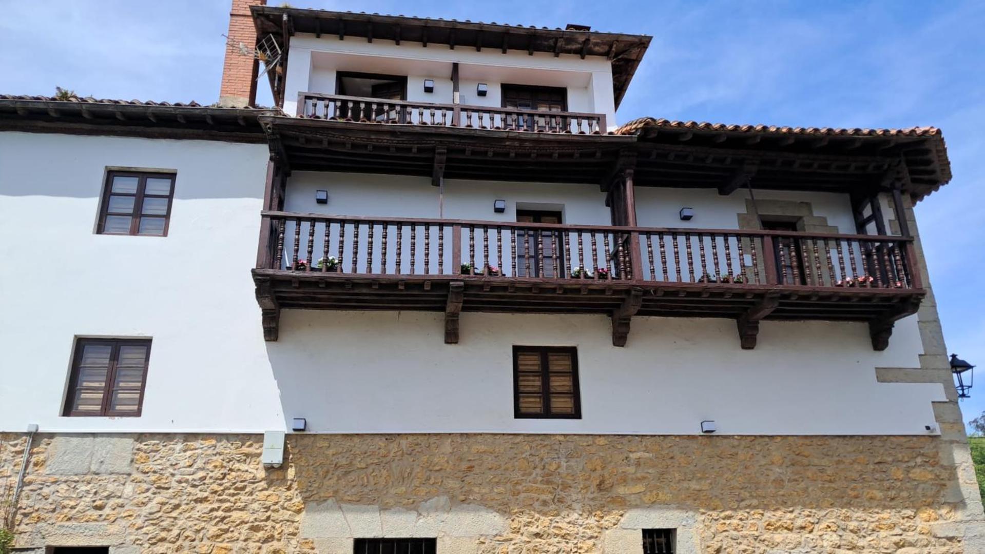 Hotel R Santillana ซันติยานาเดลมาร์ ภายนอก รูปภาพ